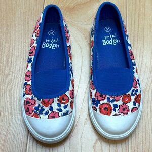 Mini Boden Girl's Floral Slip On Shoes (US 13)
